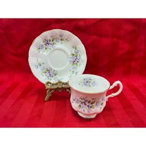 Paragon Teacup Saucer Set Blue violet floral Fine